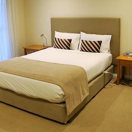 Allansford Hotel Motel Экстерьер фото